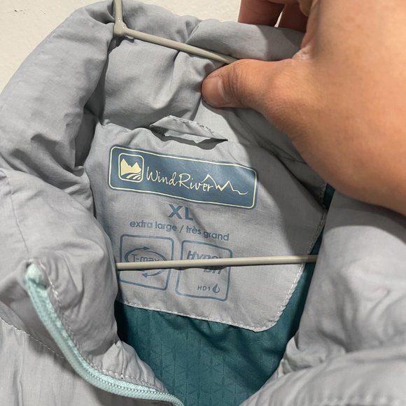 Wind River puffer Jacket - Picture 2 of 2